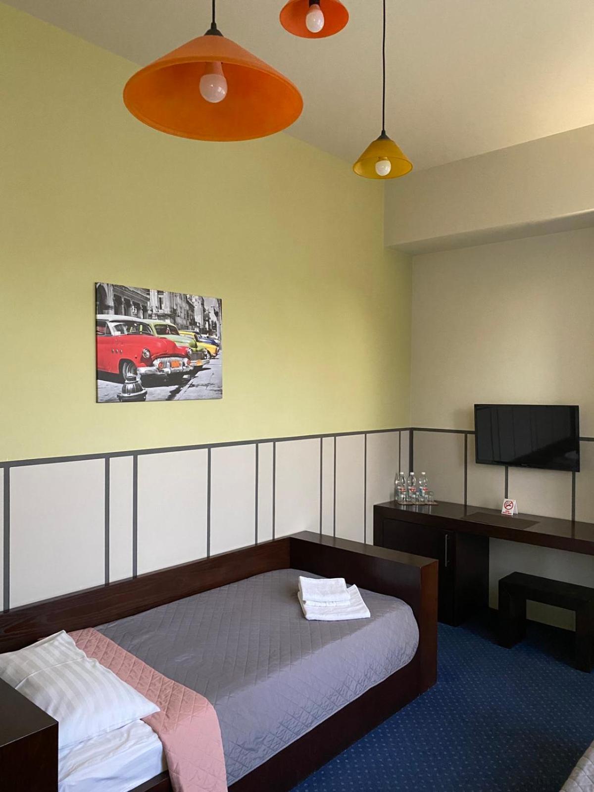 Gosudar Hotel Kirovograd Exterior foto