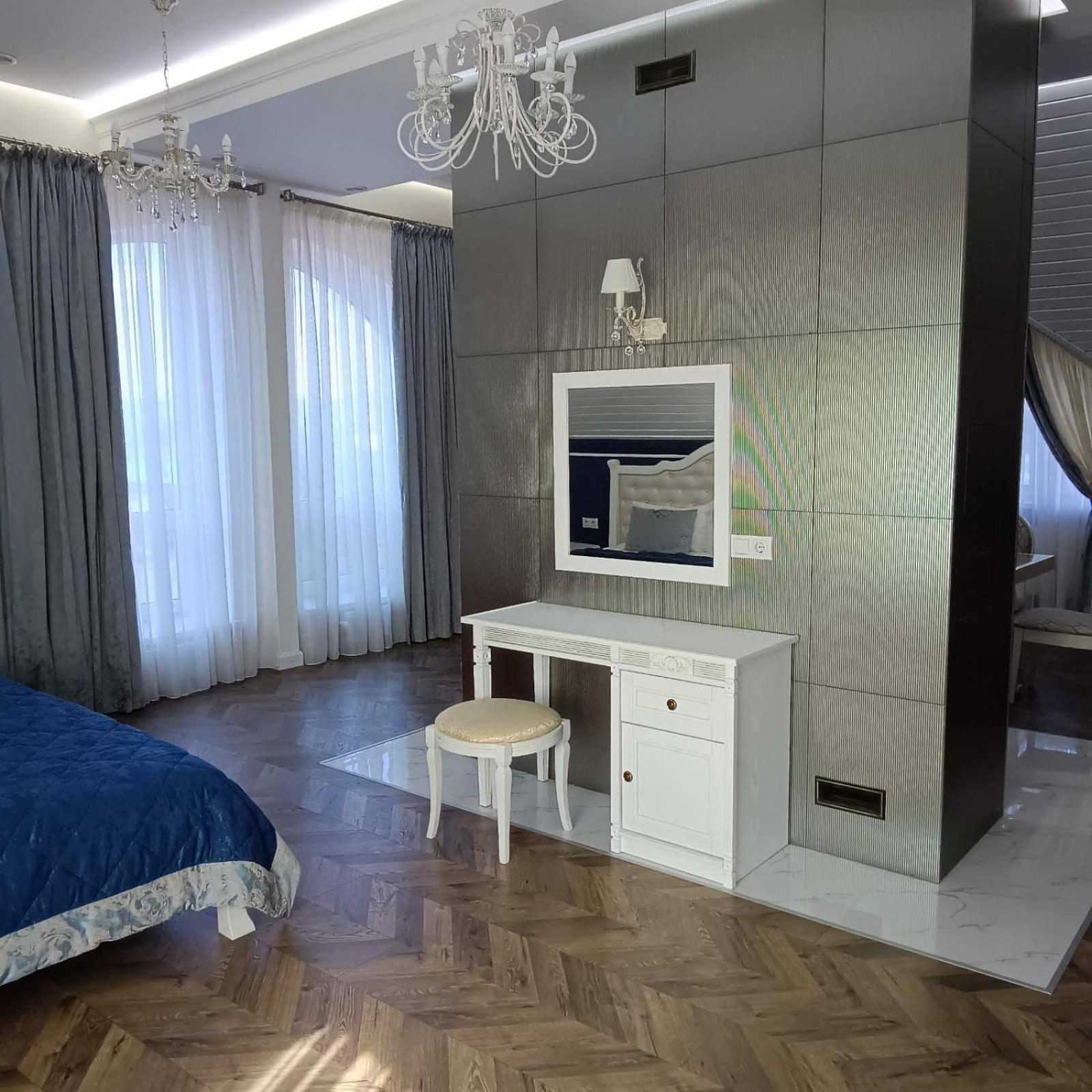 Gosudar Hotel Kirovograd Exterior foto