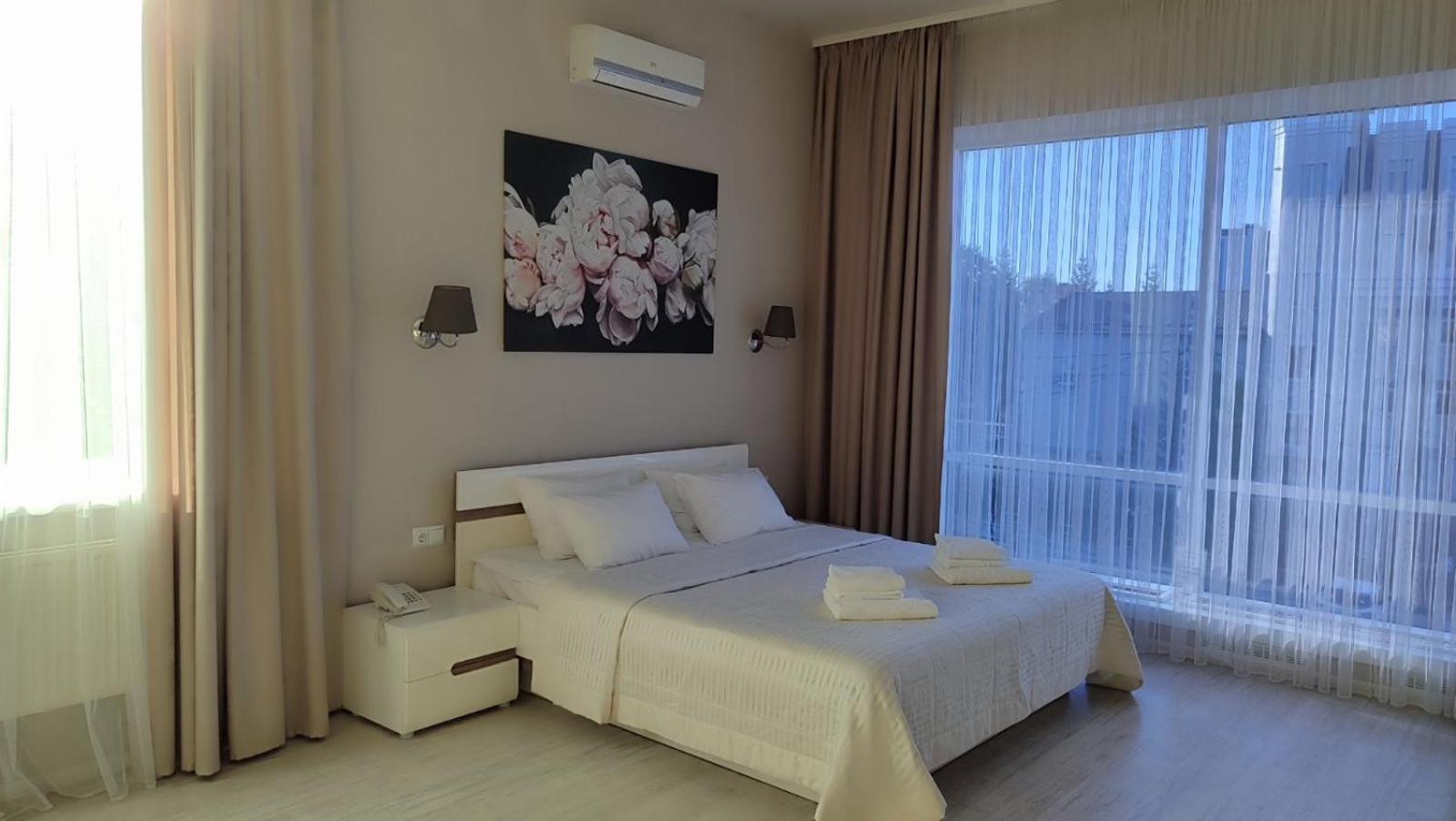Gosudar Hotel Kirovograd Quarto foto